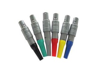 Langsgående skjøtestykke med bøyde lettelse